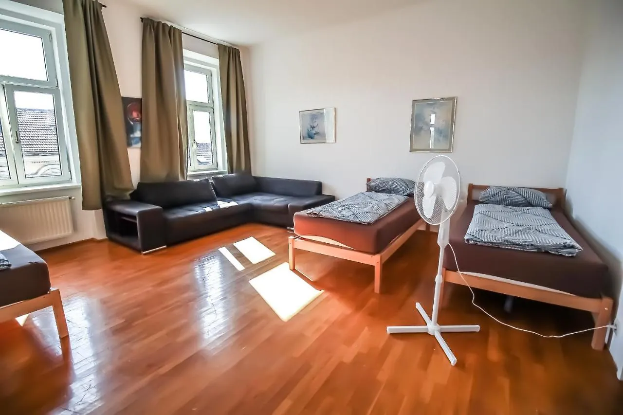 Family 3 Bedroom Apartment Lv7 Vídeň Rakousko